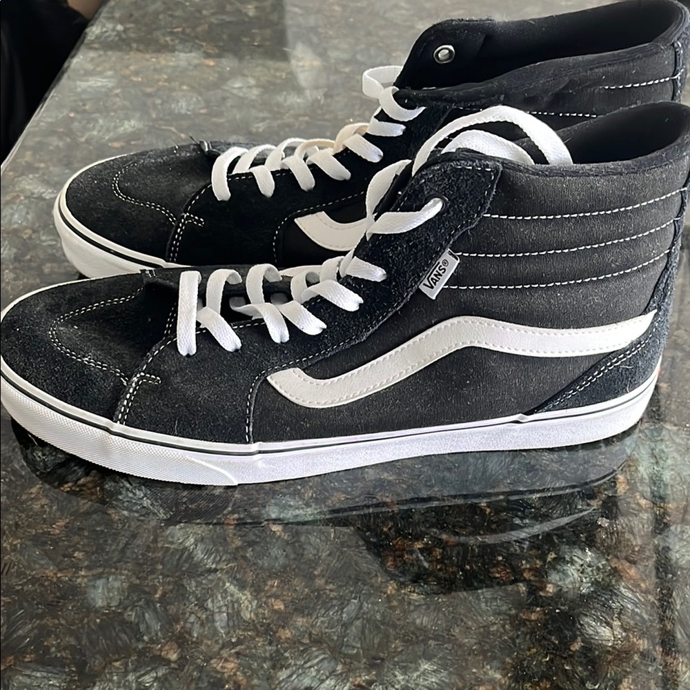 Vans Men's Black and White High-Top Sneakers